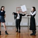 Spotkania z rodzicami w przedszkolu: jak je planować, by były krótkie, konkretne i naprawdę pomocne Spotkania z rodzicami w przedszkolu: jak je planować, by były krótkie, konkretne i naprawdę pomocne
